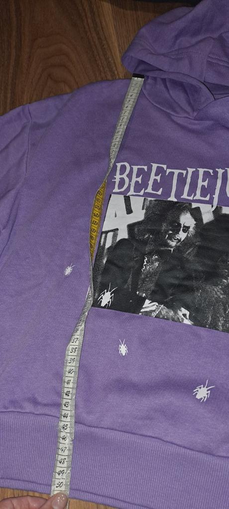 Fialova mikina beetlejuice, 146