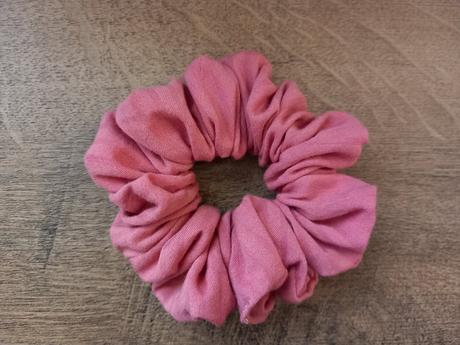 Gumička scranchie staroružová,