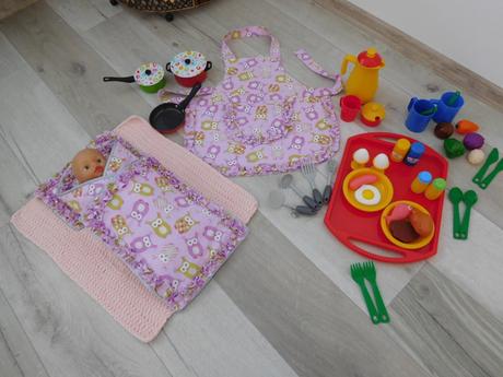 Príslúšenstvo pre bábiku/všetko ako na foto,,