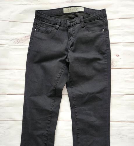 Pekné čierne rifle, denim co,34