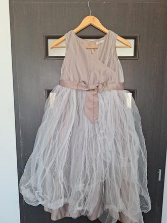 Slávnostné šaty, 140