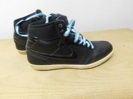 Kotníkové tenisky, nike,39