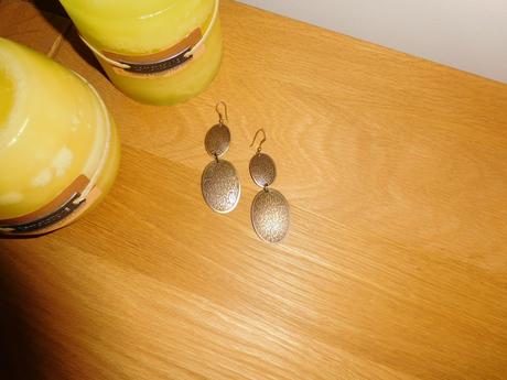 Reserved náušnice, reserved