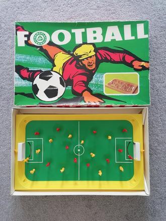 Retro stolný futbal,