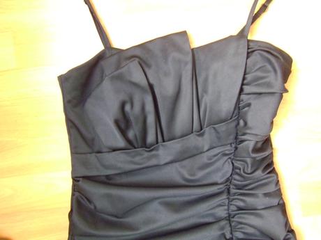 Znackove zostihlujuce saty- zn.chantal, 36