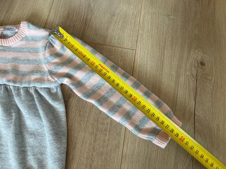 Svetrikové šaty, f&f,86