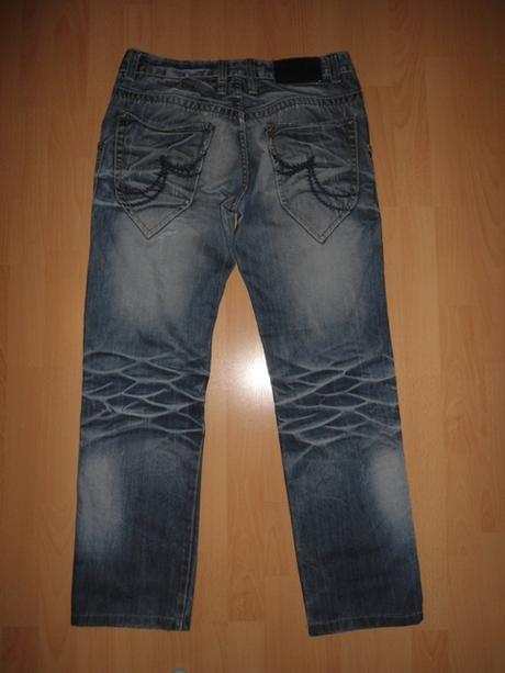 Panske modre rifle, s