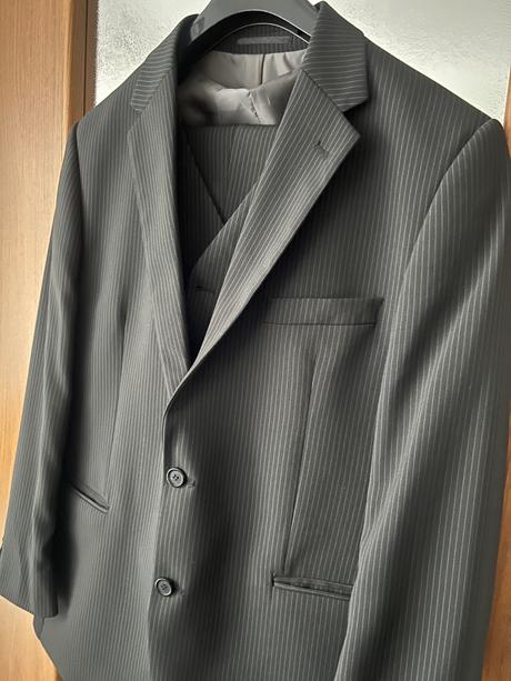 Oblek 1x oblečený, c&a,50