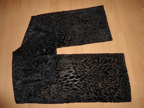 Cierna teplejsia satka, 