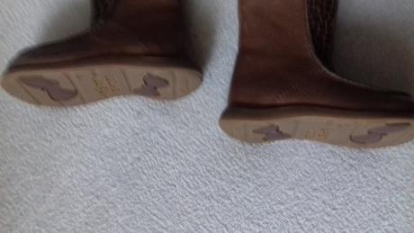 Čižmičky hnedé, zn. forst schohes clark - č- 20-23, 20