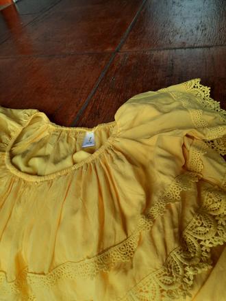 Blúzka, piazza italia,s