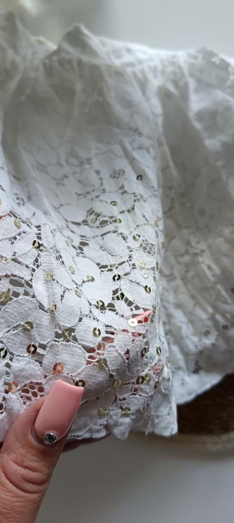 Nádherná biela sviatočná suknička, benetton,140