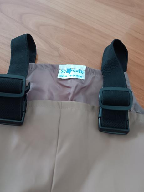 Nohavice do dažďa, pepco,92