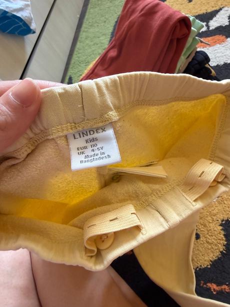 Tepláky a legíny, lindex,110
