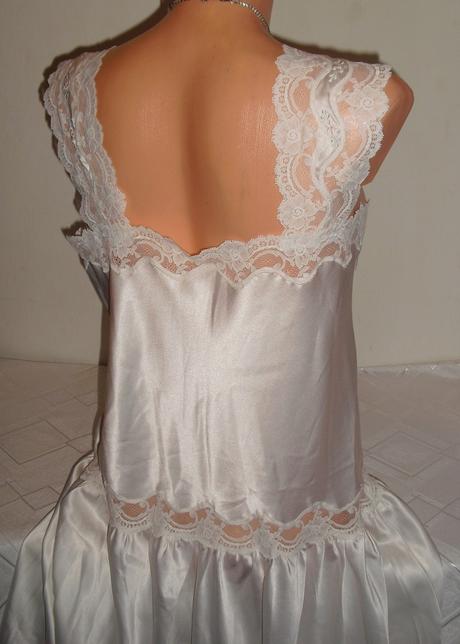 129 cm dlha svadobna satenova kosielka, l