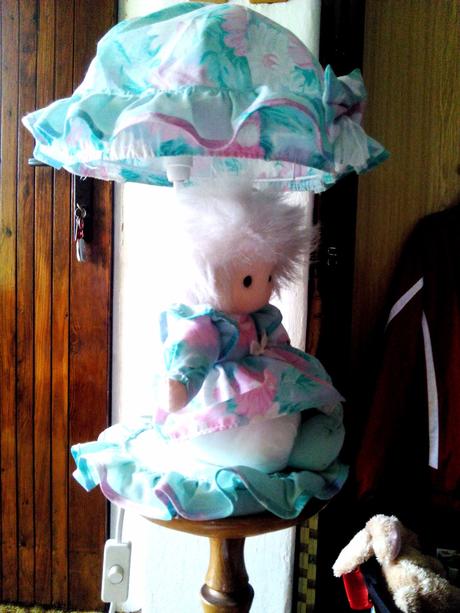 Detská, bábiková, nočná lampa,