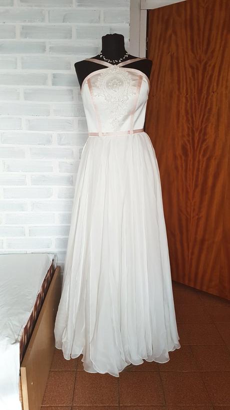 Unikátne dizajnérske boho šaty s výšivkou, m