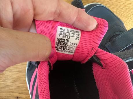Tenisky zn. adidas (veľ.32), adidas,32