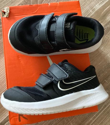 Nike tenisky, nike,23