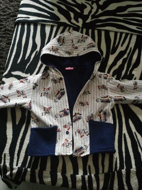 Predám obojstrannú bundicku(mikinku), 86