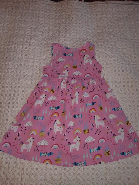 Šaty s jednorožcami, next,110
