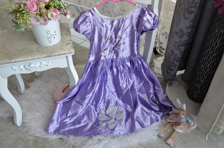 Šaty pre princezné-98/104, 