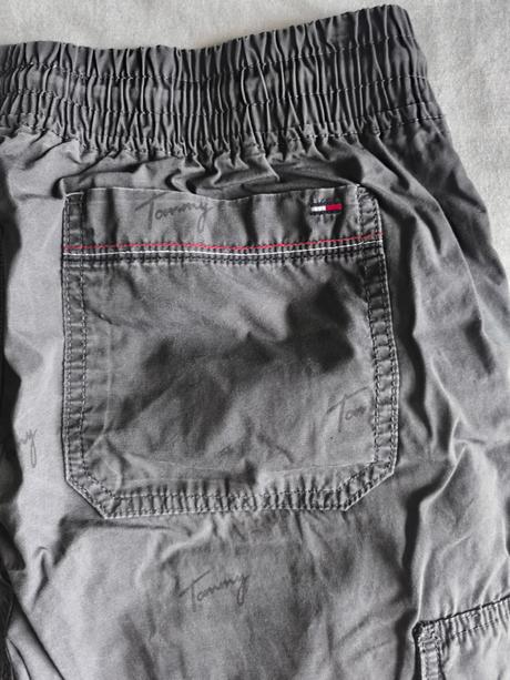 Prechodné nohavice th s poštou, tommy hilfiger,s
