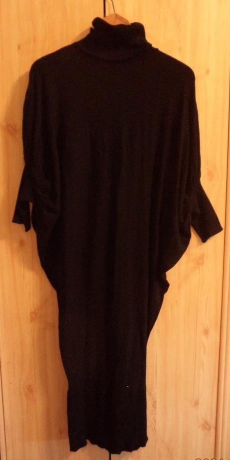 Extravagantne šaty, 