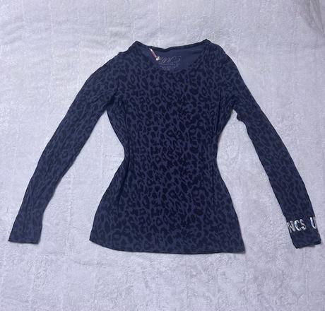 Tenšie tričko so zvieracím vzorom zn. uncs, m