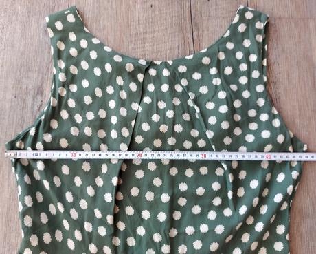 Zelené šaty z viskózy, 42