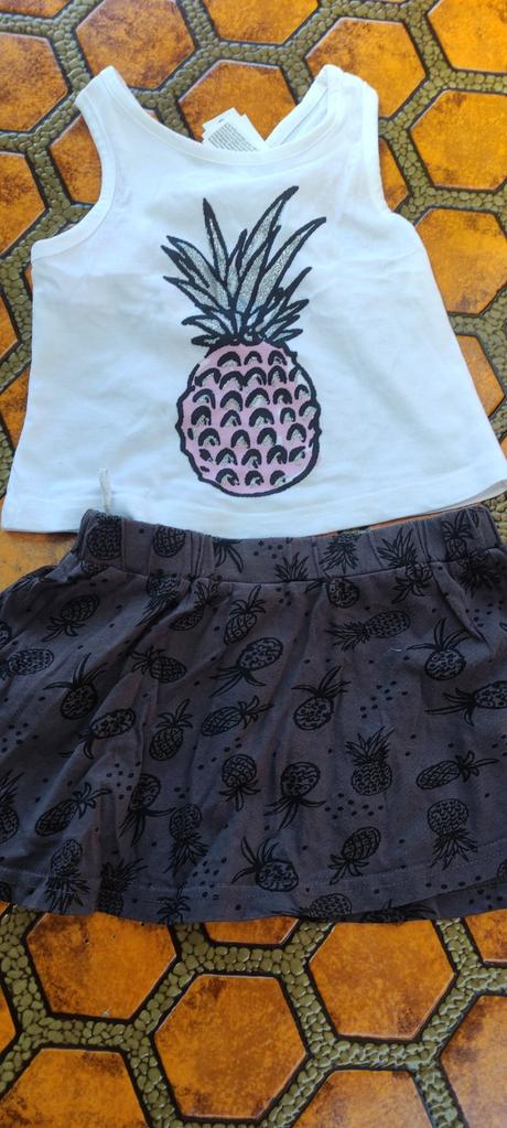 Tričko a sukňa suprava, c&a,92