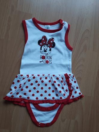 Body so sukničkou, 74