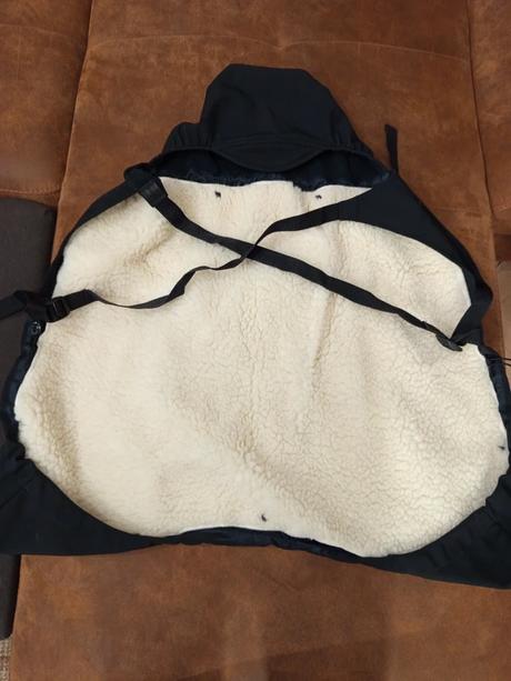 Kapsa na nosič, sestrice