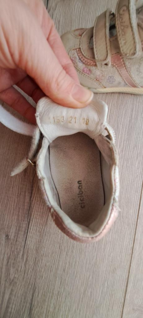 Dievčenské topánky, ciciban,21