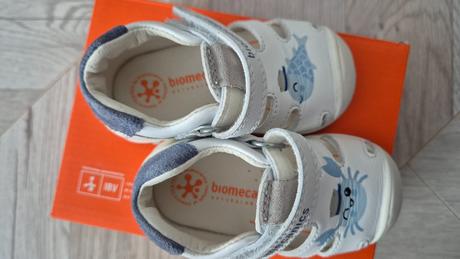 Biomecanics sandalky vel.19, 19