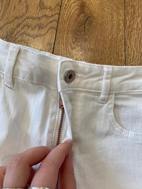 Biele kraťase , šortky, 38