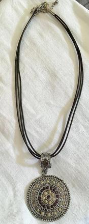 Krásny náhrdelník,