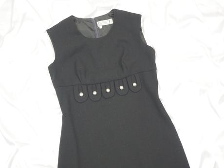 Luxusné vintage vlnené šaty, 38