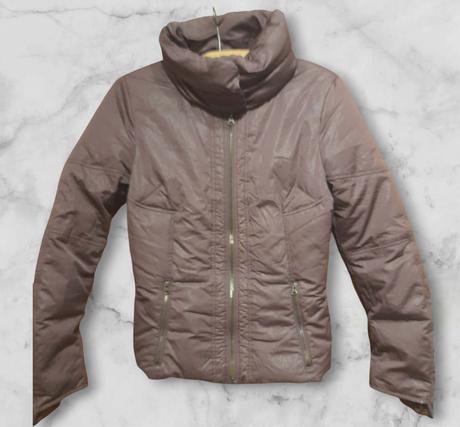 Bunda, vetrovka, sisley,40