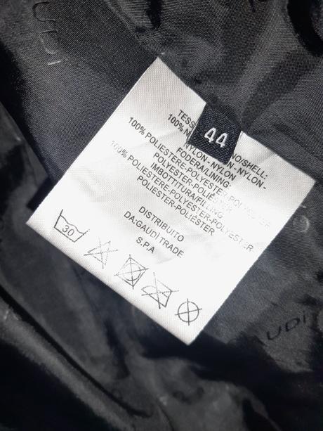 Vetrovka gaudi, gaudi,m