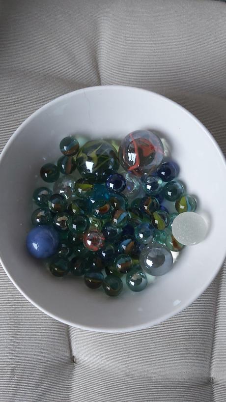 Sklené farebné guľôčky,