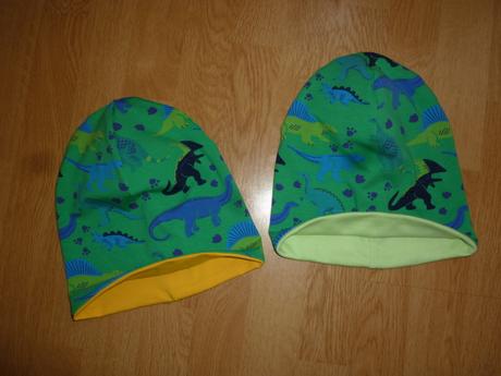 Šmolko čiapka s dinosaurami, 116