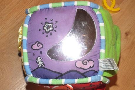 Interaktivne zvukove kocky vyborny stav, 