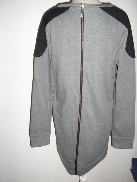 1331. fb fish bone šaty, fishbone,m