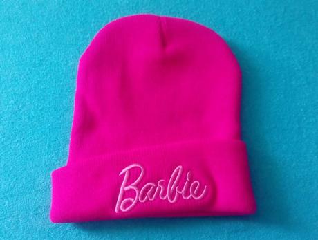 Ružová čiapka s nápisom barbie, 