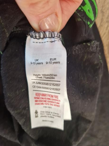 Pyžamo, málo nosené, veľkosť 9- 10 rokov, f&f,140