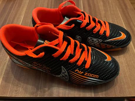 Turfy, nike,39
