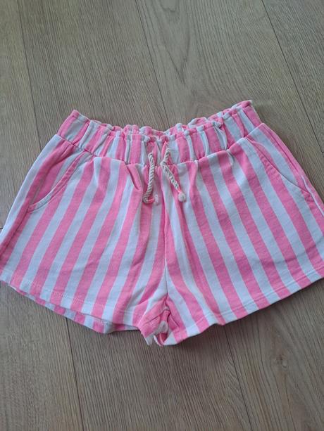 Šortky, zara,164