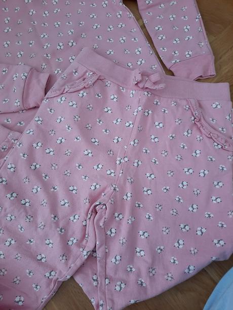 Krásna súpravička, sinsay,140