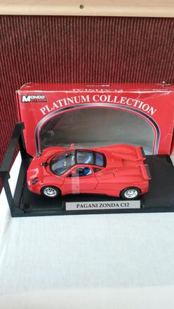 Model pagani zonda c12,
